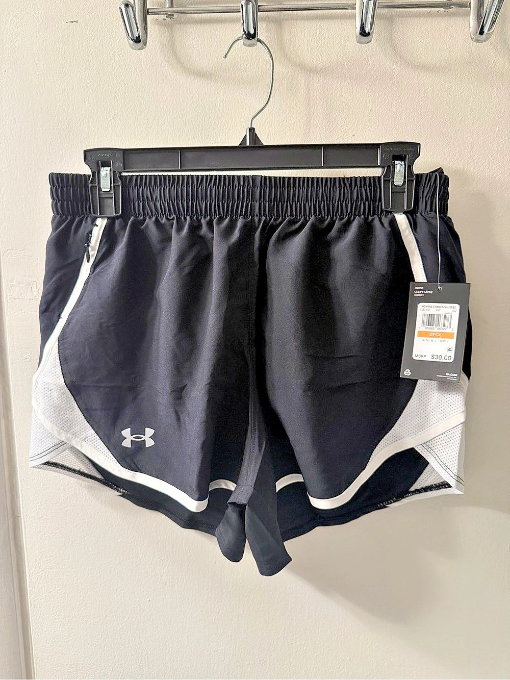 Under Armour Fly By 3" Shorts Athletic Shorts in Black & White Size Small NWT